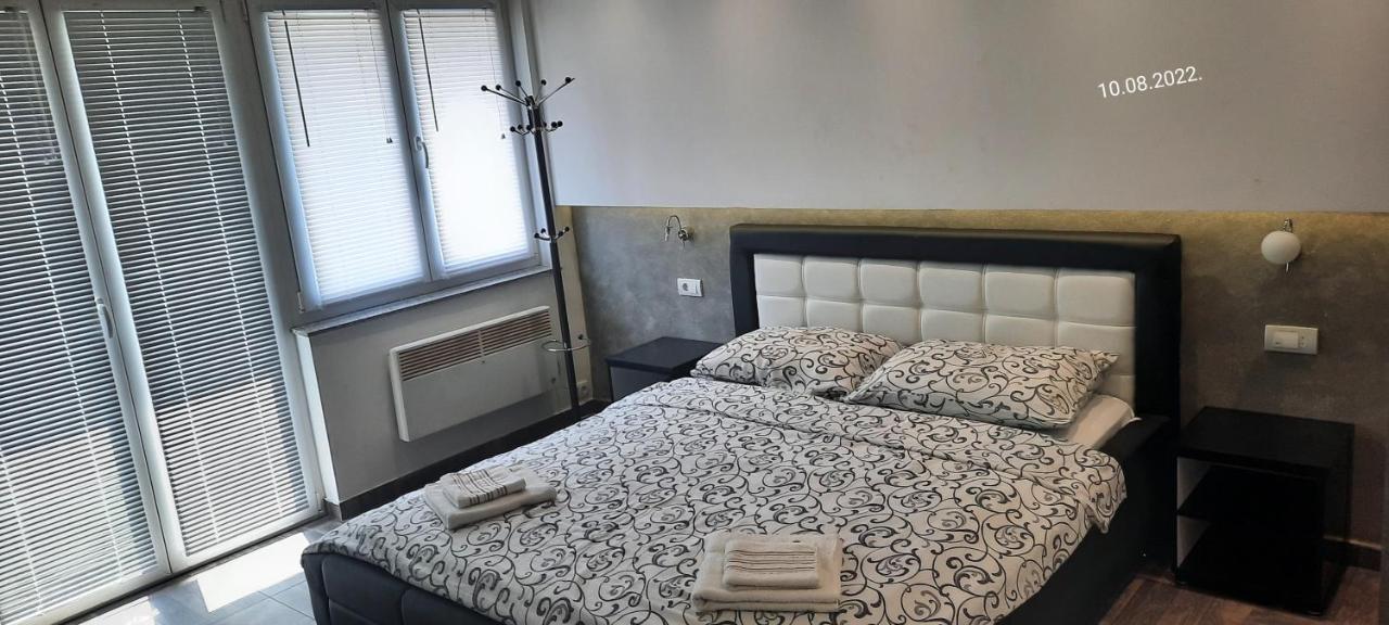 De Lux Apartment Maki Баня Лука Екстериор снимка